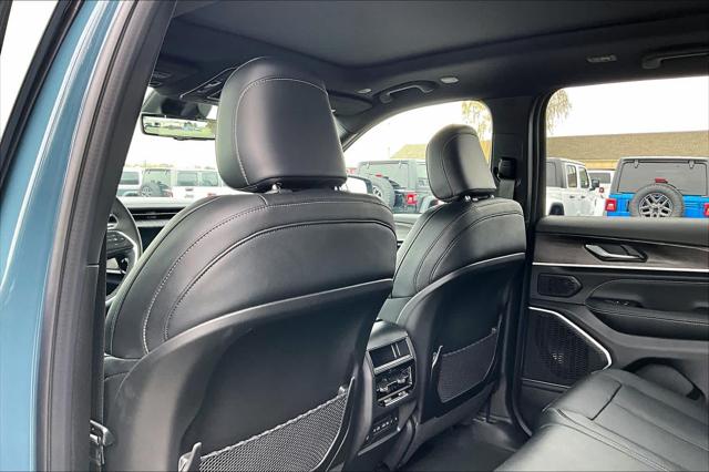 2026 Jeep Grand Cherokee Limited Reserve