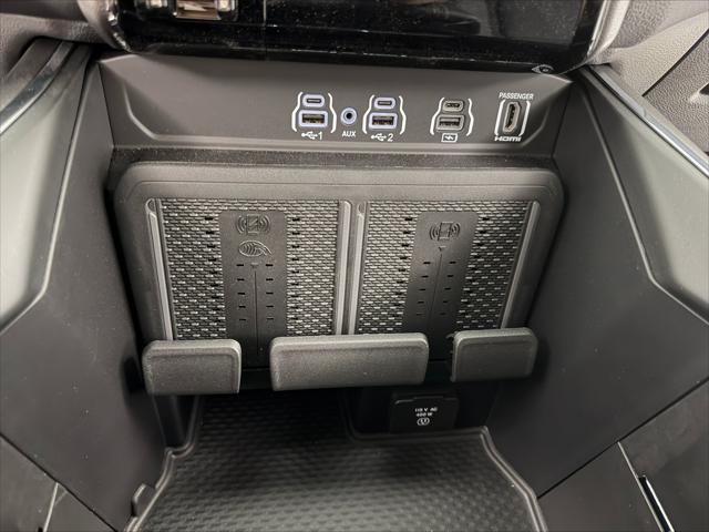 2026 Ram 1500 Laramie Crew Cab 4x4 57 Box