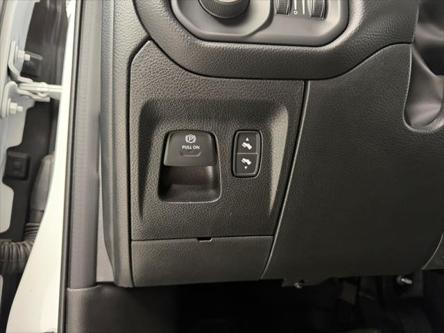 2026 Ram 1500 Laramie Crew Cab 4x4 57 Box