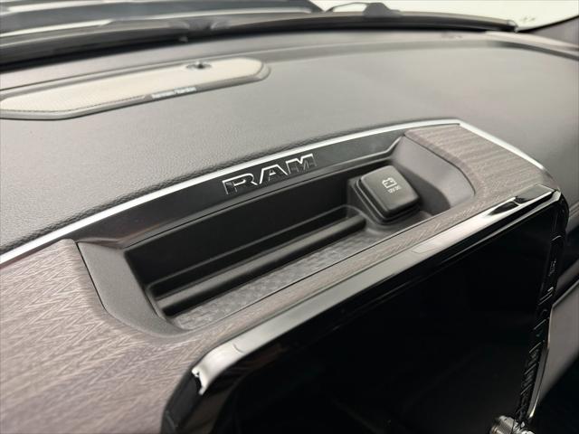 2026 Ram 1500 Laramie Crew Cab 4x4 57 Box