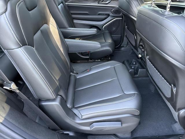 2026 Jeep Grand Cherokee L Limited 4x4