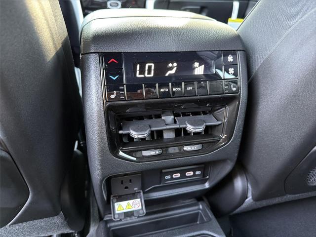 2026 Jeep Grand Cherokee L Limited 4x4