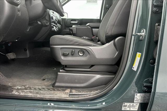 2026 Chevrolet Silverado 1500 4WD Crew Cab Short Bed Custom Trail Boss