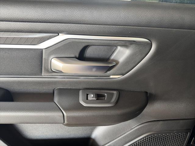 2026 Ram 1500 Lone Star Crew Cab 4x4 5'7" Box