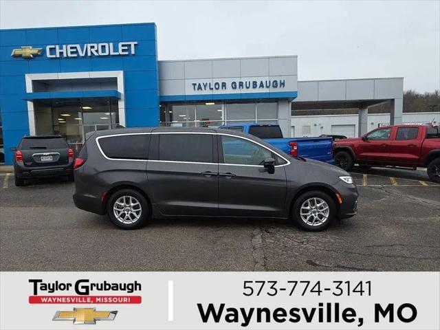 2023 Chrysler Pacifica Touring L for sale in Waynesville, MO