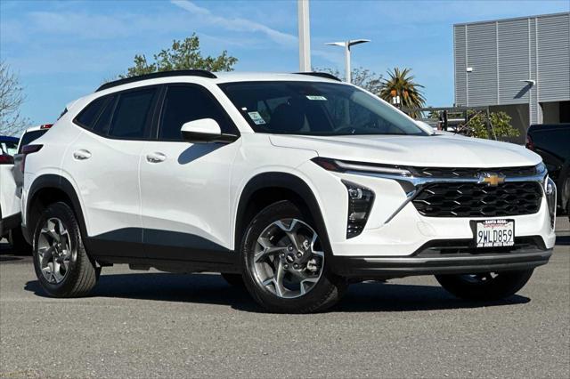 2024 Chevrolet Trax FWD LT