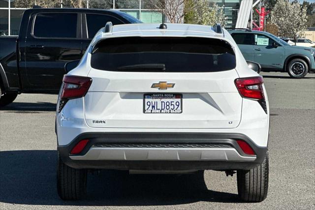 2024 Chevrolet Trax FWD LT