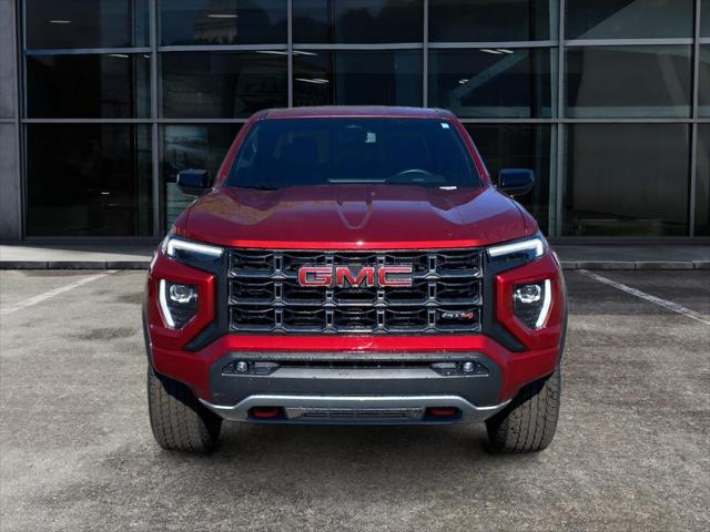2025 GMC Canyon 4WD AT4