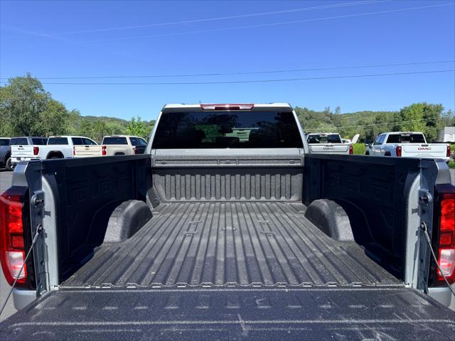2026 GMC Sierra 2500HD Crew Cab, Standard Bed, Pro, 4WD