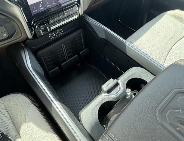 2026 Ram 2500 Laramie Crew Cab 4x4 64 Box