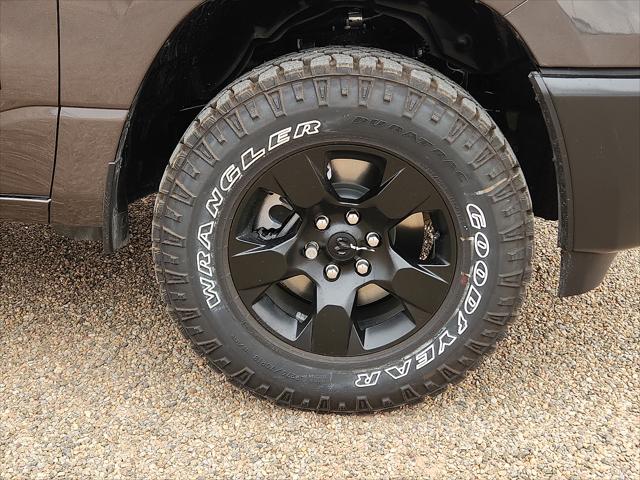 2026 Ram 1500 Warlock Crew Cab 4x4 5'7" Box