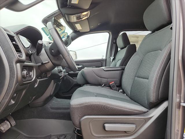 2026 Ram 1500 Warlock Crew Cab 4x4 5'7" Box