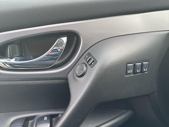 2020 Nissan Rogue Sport SV FWD Xtronic CVT