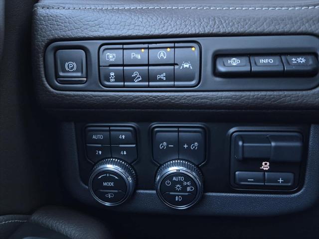 2023 GMC Yukon 4WD Denali