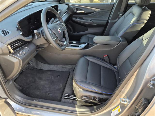 2026 Buick NV Sport Touring FWD