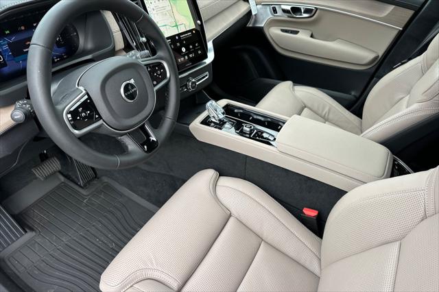 2026 Volvo XC90 Plug-In Hybrid Ultra Dark Theme, T8 AWD, Electric/Gasoline, 7 Seats