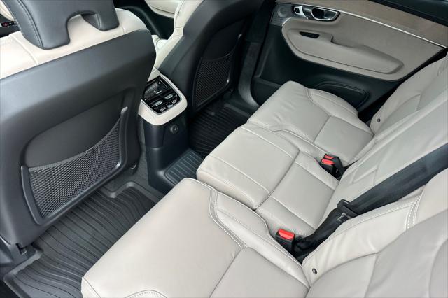 2026 Volvo XC90 Plug-In Hybrid Ultra Dark Theme, T8 AWD, Electric/Gasoline, 7 Seats