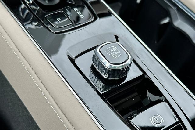 2026 Volvo XC90 Plug-In Hybrid Ultra Dark Theme, T8 AWD, Electric/Gasoline, 7 Seats