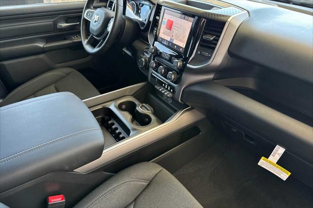 2026 Ram 1500 Express Crew Cab 4x4 5'7" Box