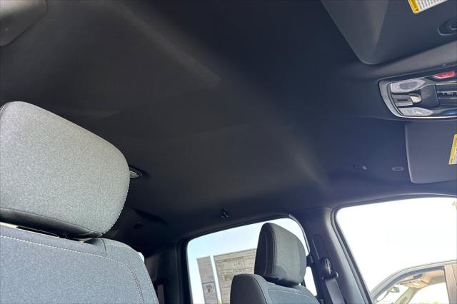 2026 Ram 1500 Express Crew Cab 4x4 5'7" Box