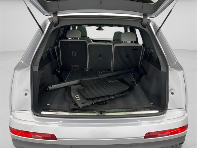 2022 Audi Q7 Premium Plus 55 TFSI quattro Tiptronic