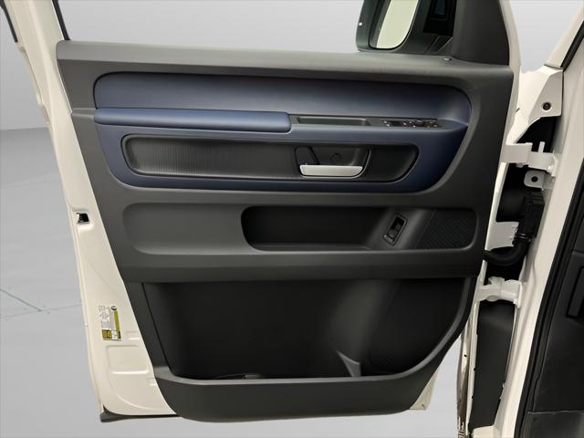 2025 Volkswagen ID. Buzz Pro S