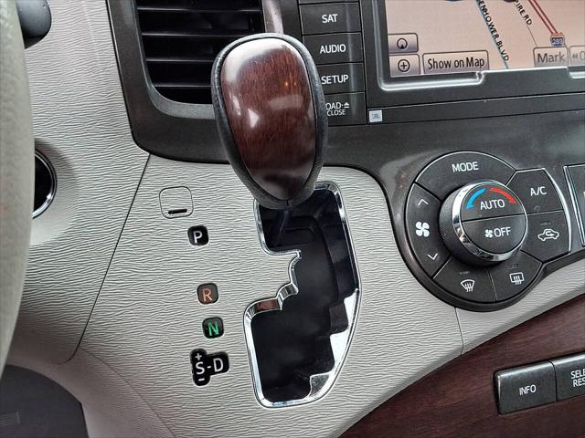 2014 Toyota Sienna Limited 7 Passenger
