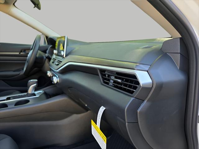 2026 Nissan Altima SV FWD
