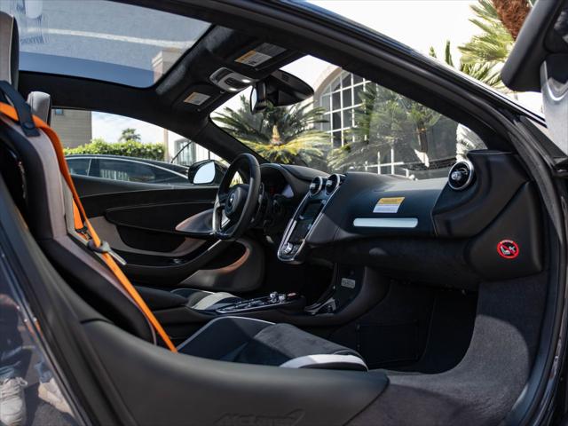 2026 McLaren GT Unknown