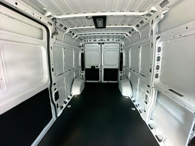 2026 Ram ProMaster 2500 Cargo Van Tradesman High Roof 159 WB w/Pass Seat