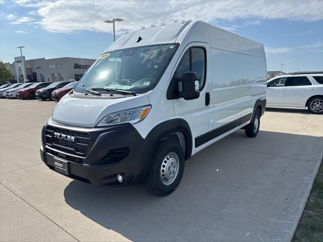 2026 Ram ProMaster Cargo Van Tradesman High Roof 159" WB w/Pass Seat