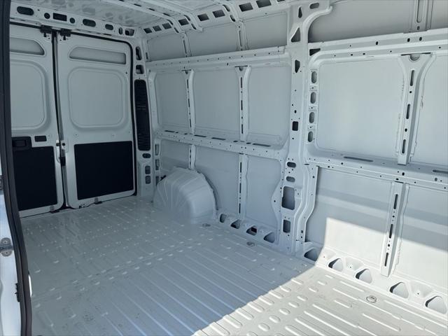 2026 Ram ProMaster Cargo Van Tradesman High Roof 159" WB w/Pass Seat