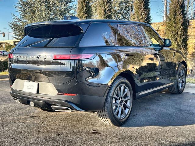 2026 Land Rover Range Rover Sport P360 SE