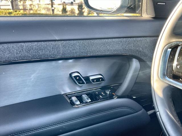 2026 Land Rover Range Rover Sport P360 SE