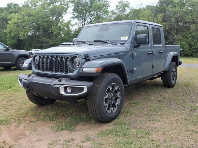 2026 Jeep Gladiator GLADIATOR SAHARA 4X4