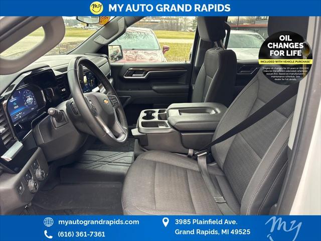2023 Chevrolet Silverado 1500 4WD Crew Cab Standard Bed LT