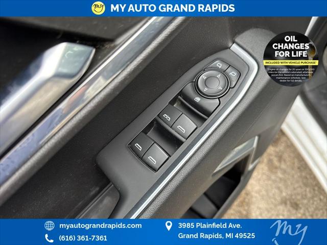 2023 Chevrolet Silverado 1500 4WD Crew Cab Standard Bed LT