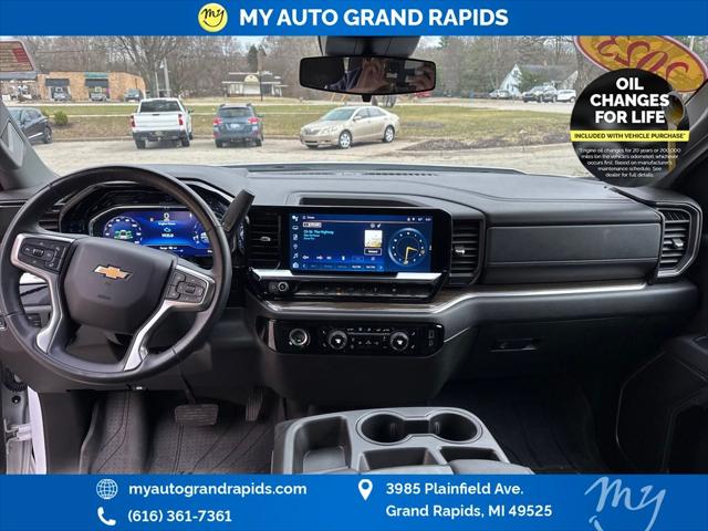 2023 Chevrolet Silverado 1500 4WD Crew Cab Standard Bed LT
