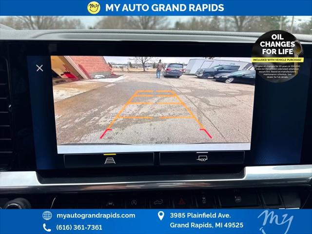 2023 Chevrolet Silverado 1500 4WD Crew Cab Standard Bed LT