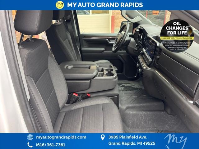 2023 Chevrolet Silverado 1500 4WD Crew Cab Standard Bed LT