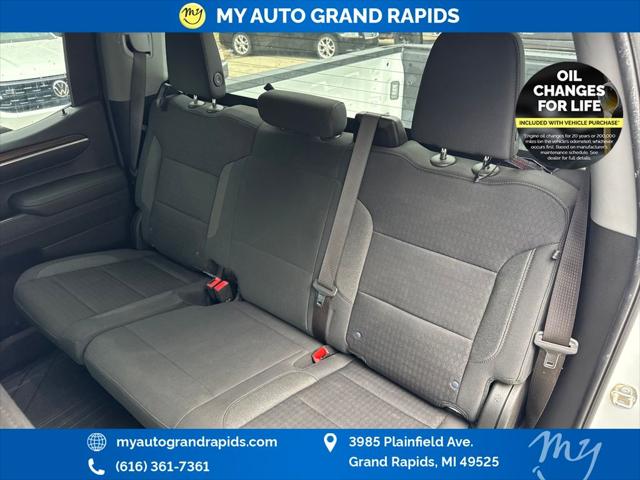 2023 Chevrolet Silverado 1500 4WD Crew Cab Standard Bed LT