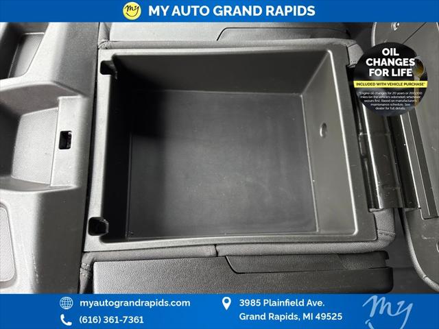 2023 Chevrolet Silverado 1500 4WD Crew Cab Standard Bed LT