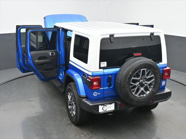 2026 Jeep Wrangler 4-Door Sahara 4x4