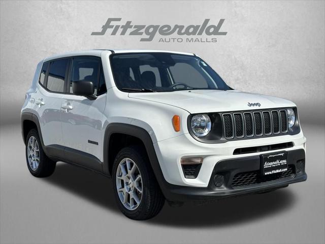 2023 Jeep Renegade Latitude 4x4 2023 Jeep Renegade Latitude 4x4