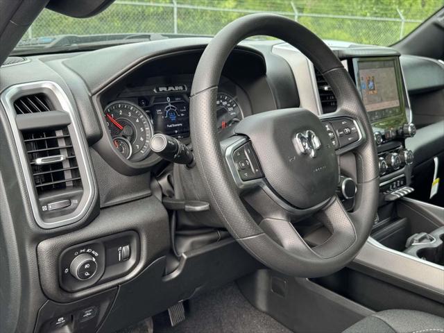 2026 RAM Ram 1500 RAM 1500 EXPRESS CREW CAB 4X4 57 BOX 2026 RAM Ram 1500 RAM 1500 EXPRESS CREW CAB 4X4 57 BOX