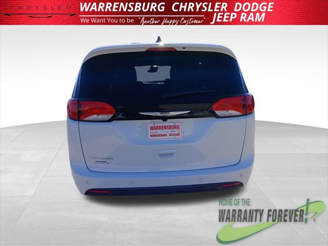 2026 Chrysler Voyager LX