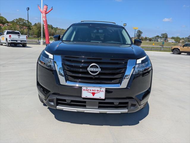 2023 Nissan Pathfinder SL FWD