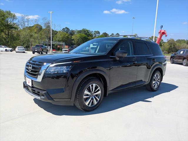 2023 Nissan Pathfinder SL FWD