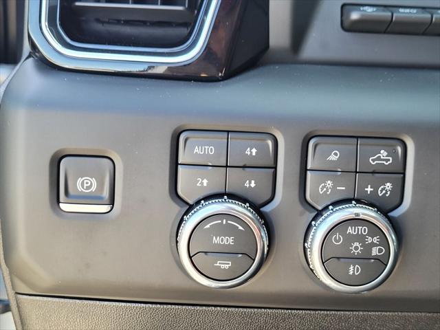 2026 GMC Sierra 2500HD Crew Cab, Standard Bed, Denali, 4WD