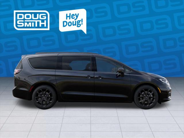 2026 Chrysler Pacifica Select AWD